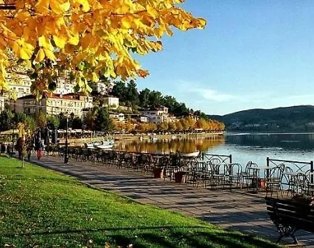 Anesis كاستوريا