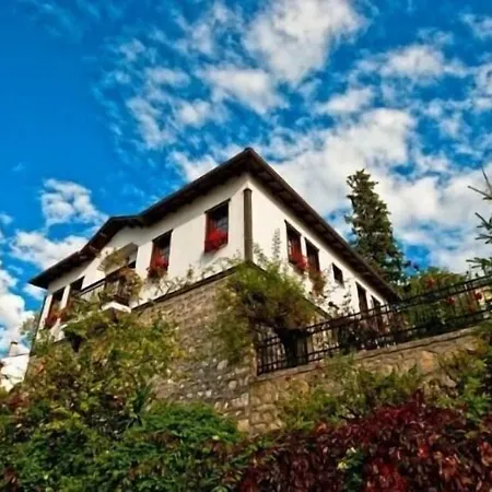 Anesis كاستوريا