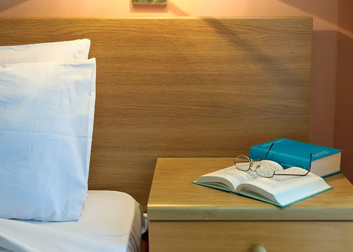 Hotel Anesis 2*